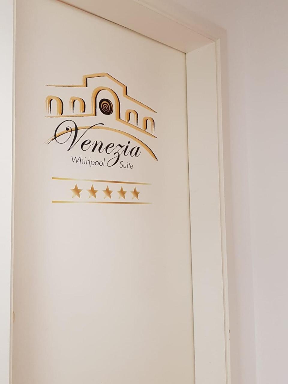 Whirlpool Suite Venezia Stelle Exterior foto